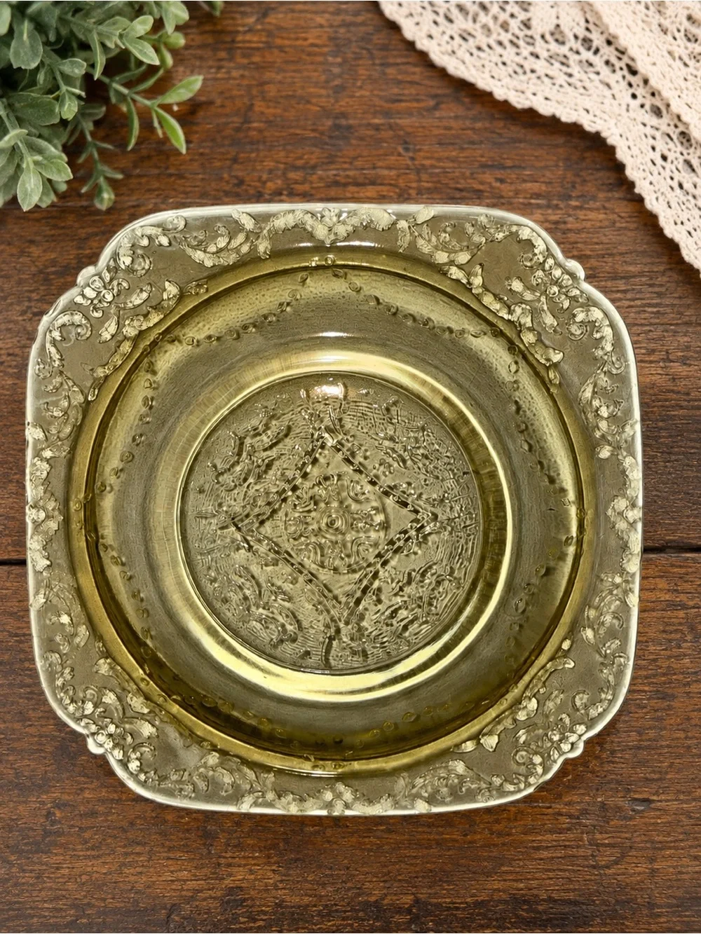 Vintage Amber Glass Dessert Plates Set of 4 Ornate Floral Scroll 6” Square
